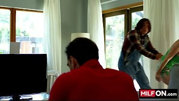 MILFON.com presents: Hot MILF Dee Williams & Axel Haze in Cable Guy Plugs The MILF
